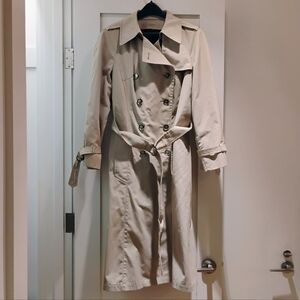 Vintage London Fog Women's Trench Coat With Removable Fleece Lining - Size 10R